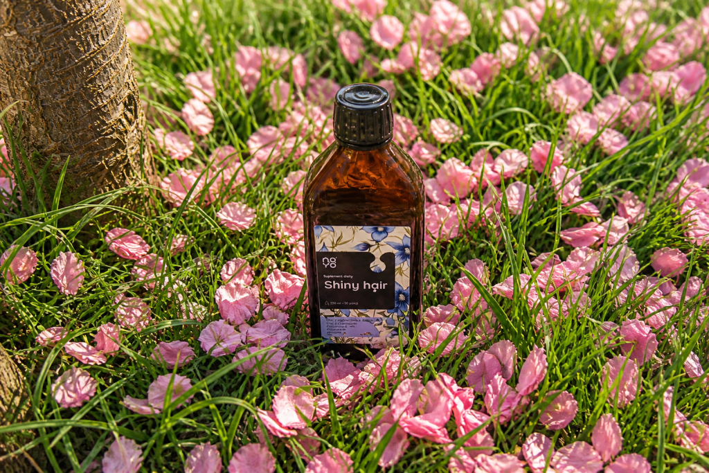 noyo shiny hair integratori naturali capelli
